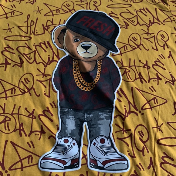 Socwatees Bear T-Shirt with socks Size Large - Picture 2 of 10